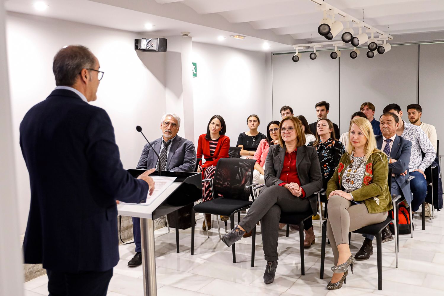 Imagen Bienvenida a estudiantes programa golondrina curso 2022-2023